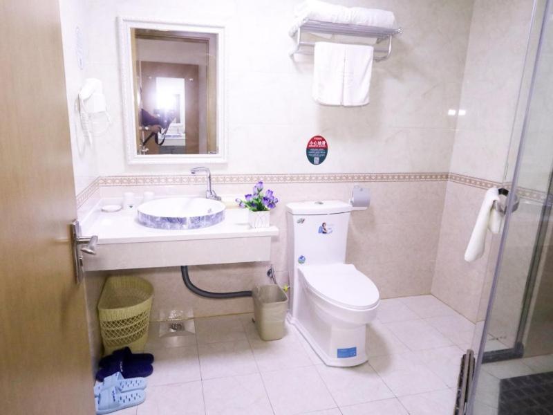Greentree Inn Zhejiang Jiaxing West Zhongshan Road Vintage Car Building Express Hotel Exterior photo